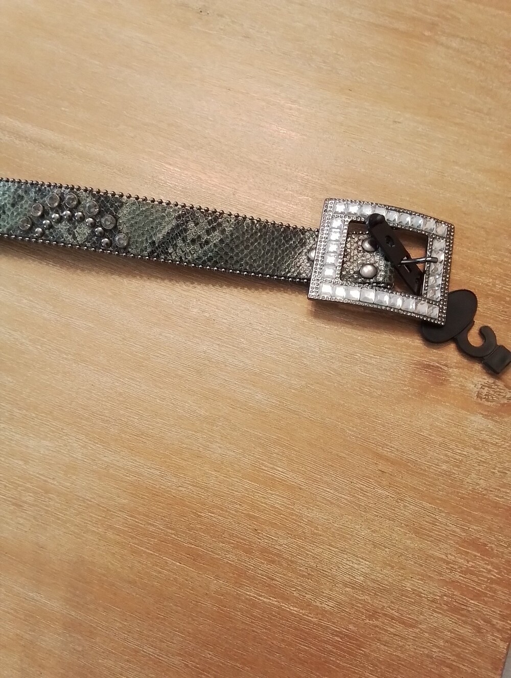 Genuine Leather Studded Snakeskin Womens Belt*Green* NWT* M/L